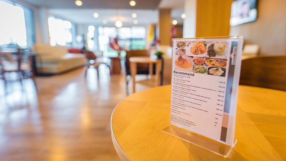 Sriracha Orchid Hotel Si Racha Eksteriør billede